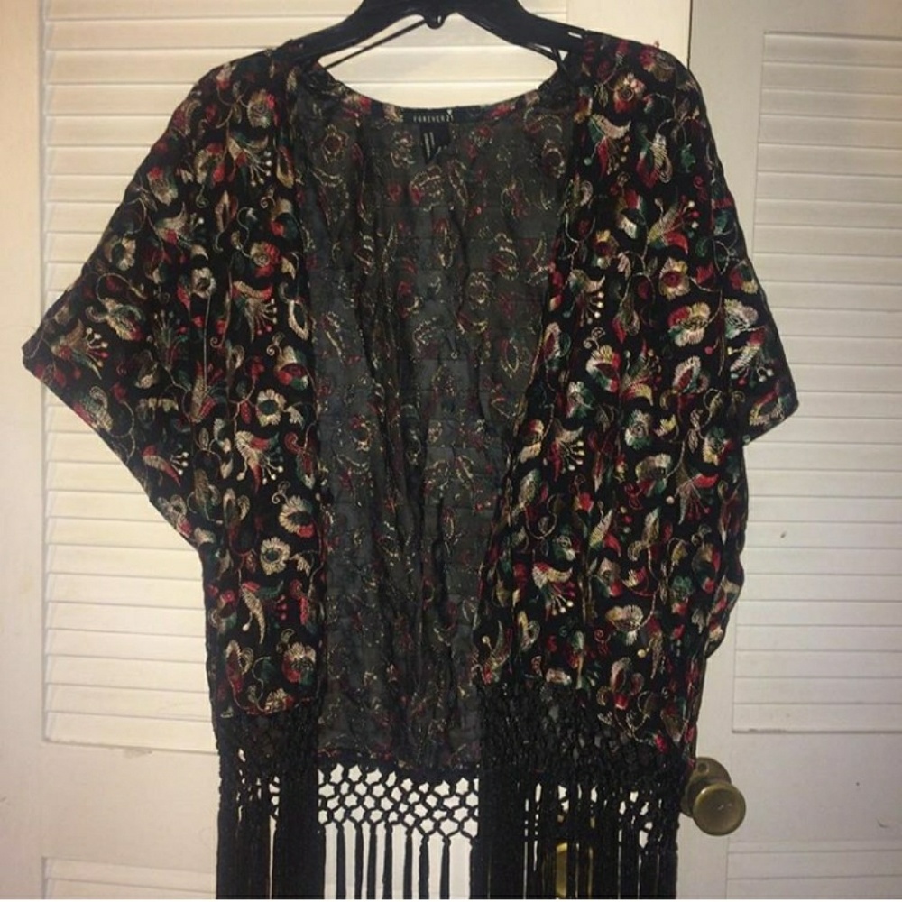 Kimono w/ fringe